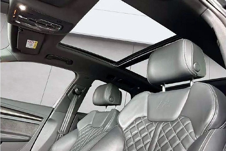 Audi Q5 45 TFSI quattro S line — Foto 13