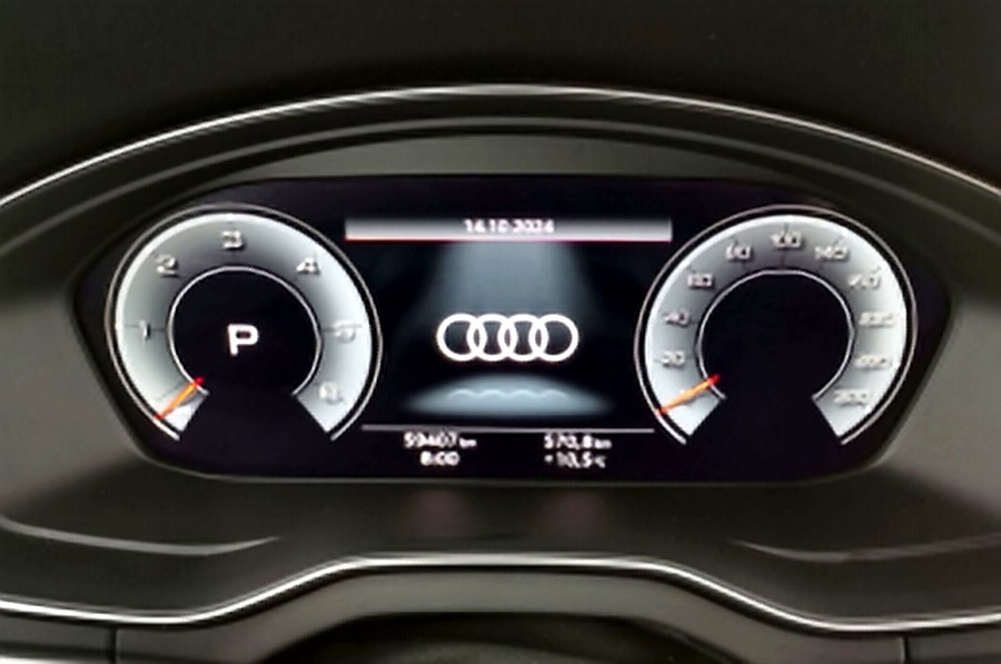 Audi Q5 Sportback 40 TDI quattro S line — Foto 5