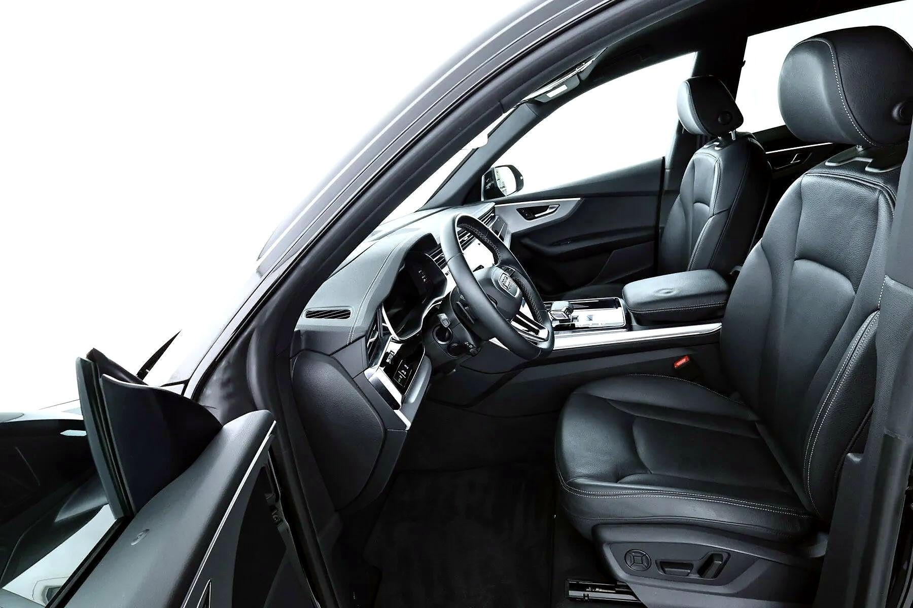 Audi Q8 45 TDI quattro — Foto 8