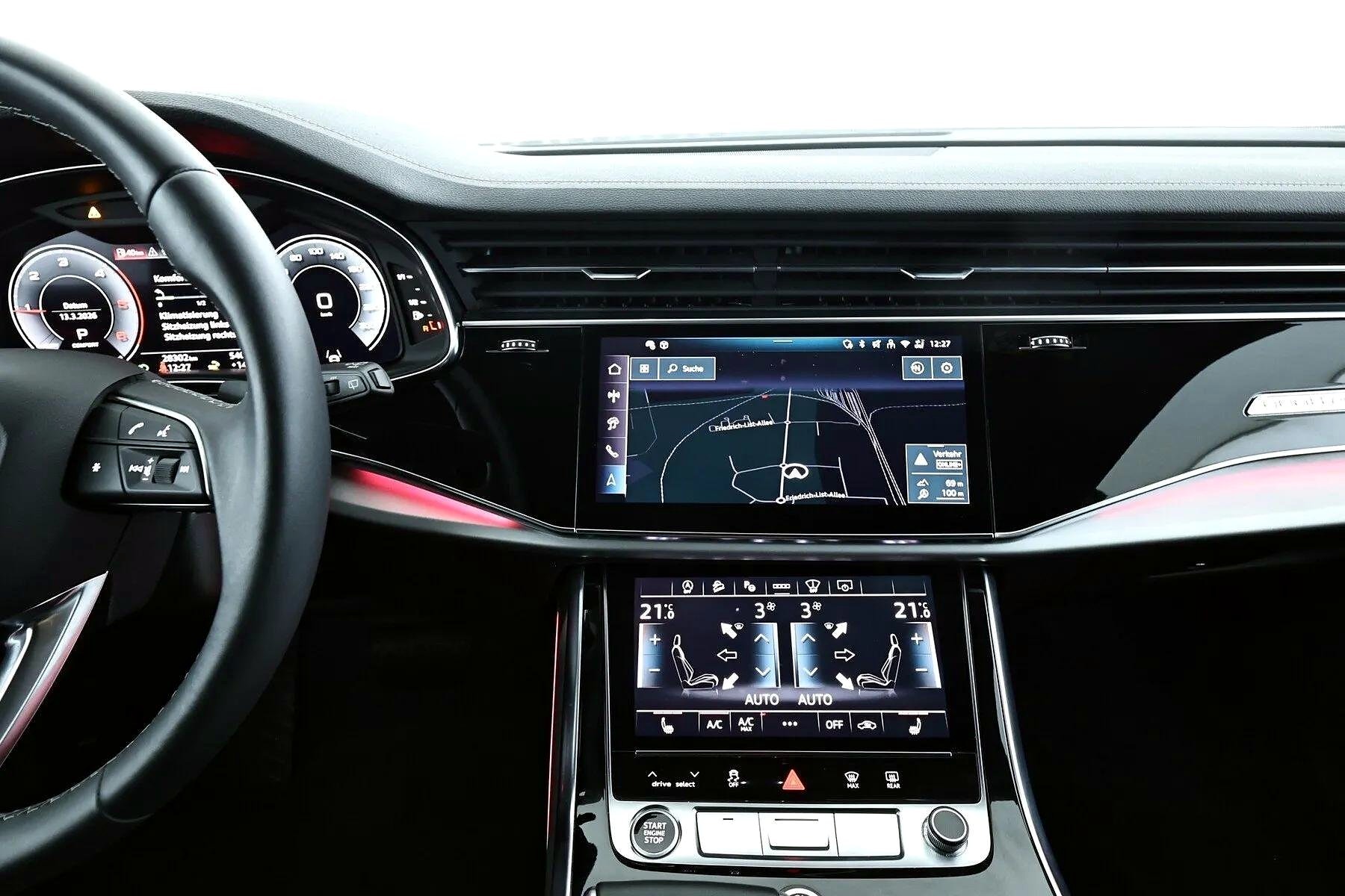 Audi Q8 45 TDI quattro — Foto 11