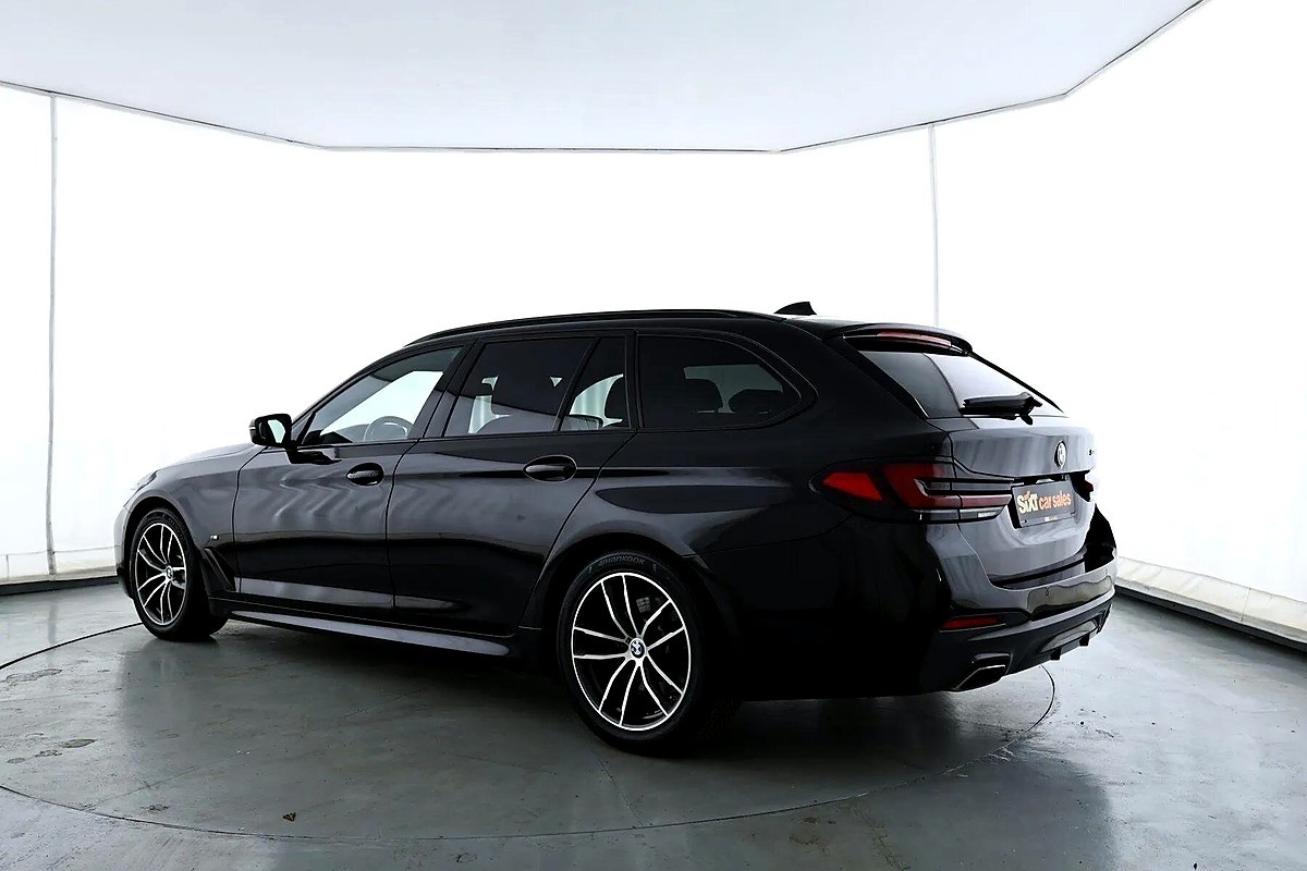 BMW 530d M Sport Touring — Foto 4
