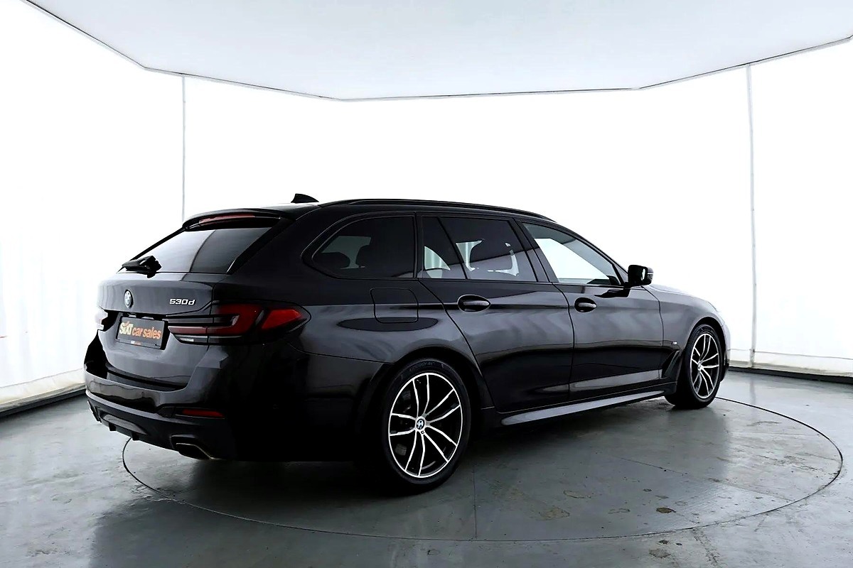 BMW 530d M Sport Touring — Foto 5
