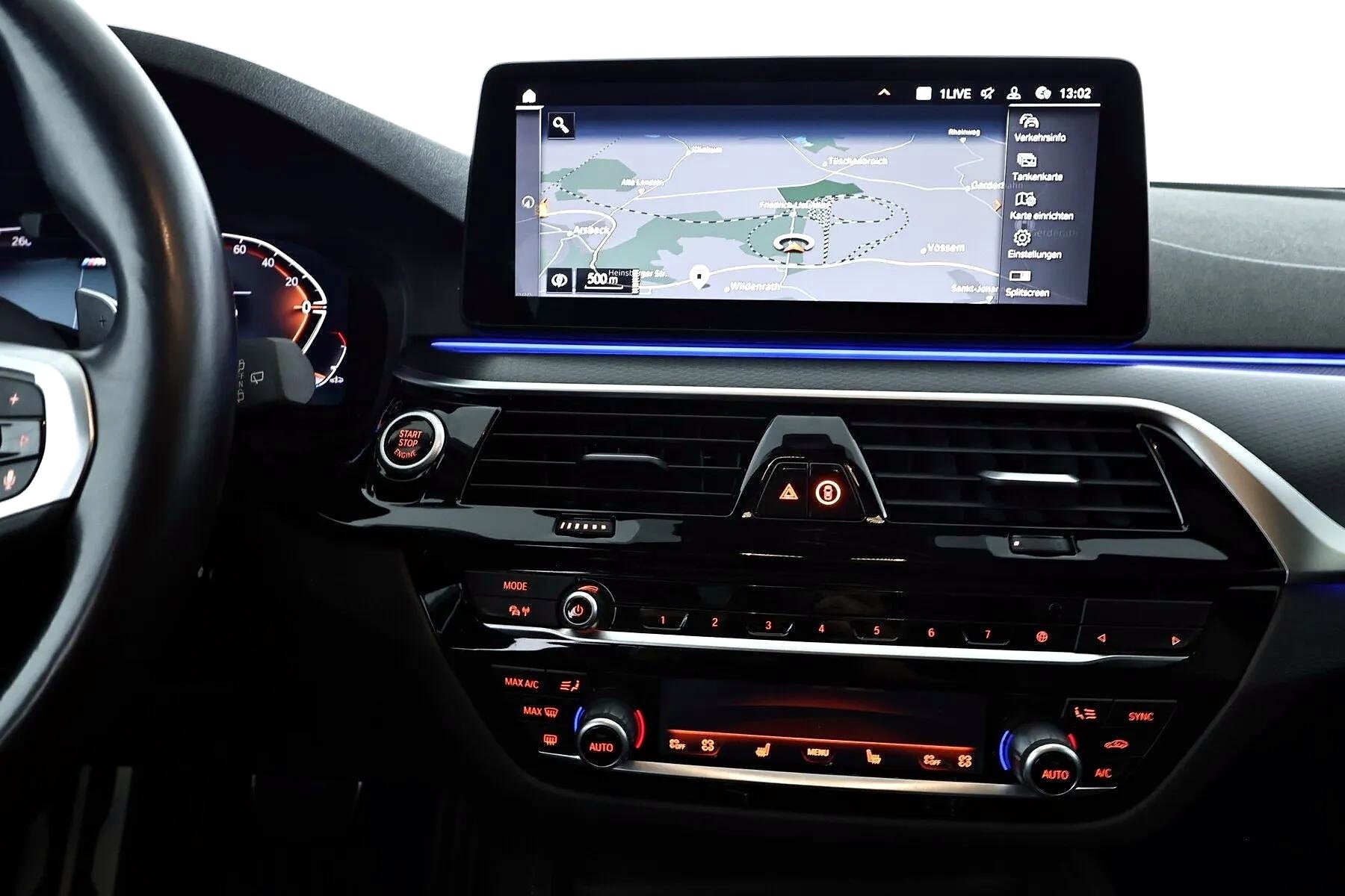 BMW 530d M Sport Touring — Foto 11