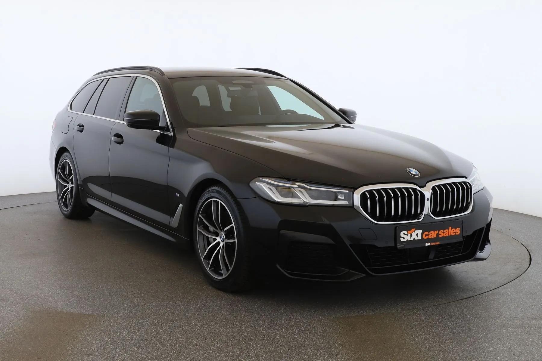 BMW 540d xDrive M Sport Touring — Foto 1