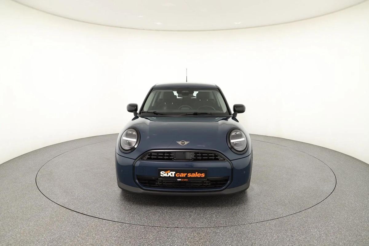 MINI Cooper C Essential Trim — Foto 1