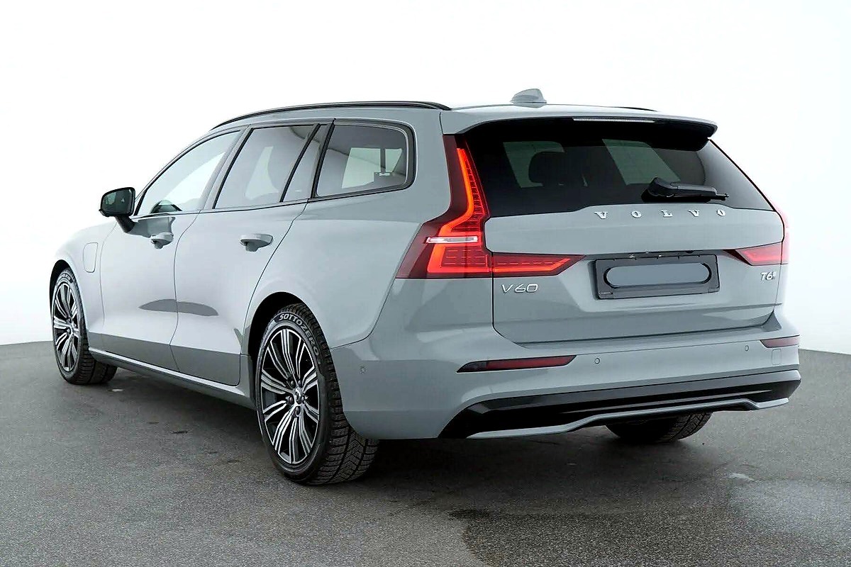 VOLVO V60 Plus Dark T6 AWD — Foto 4
