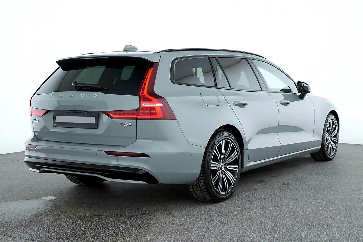 VOLVO V60 Plus Dark T6 AWD — Foto 5