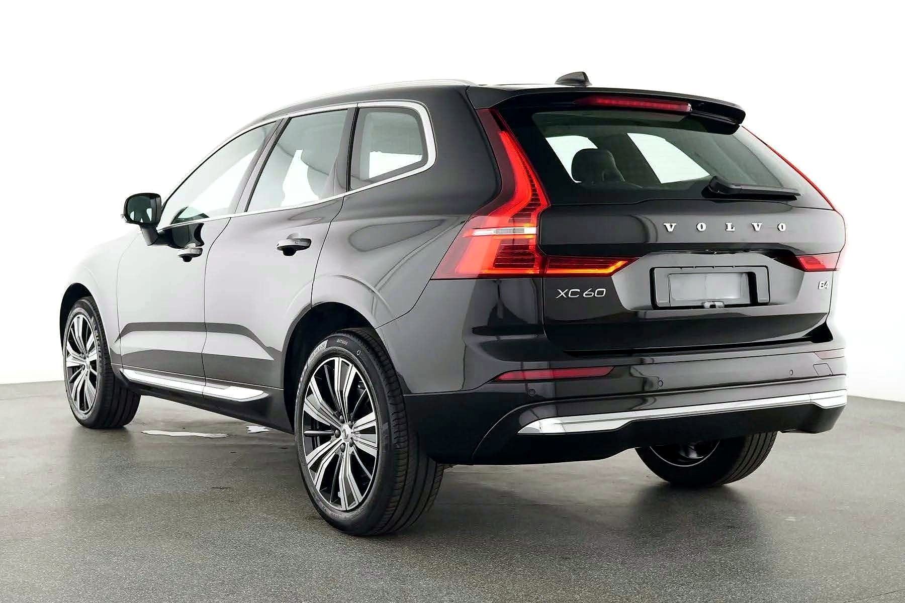 VOLVO XC60 B4 Ultimate — Foto 4