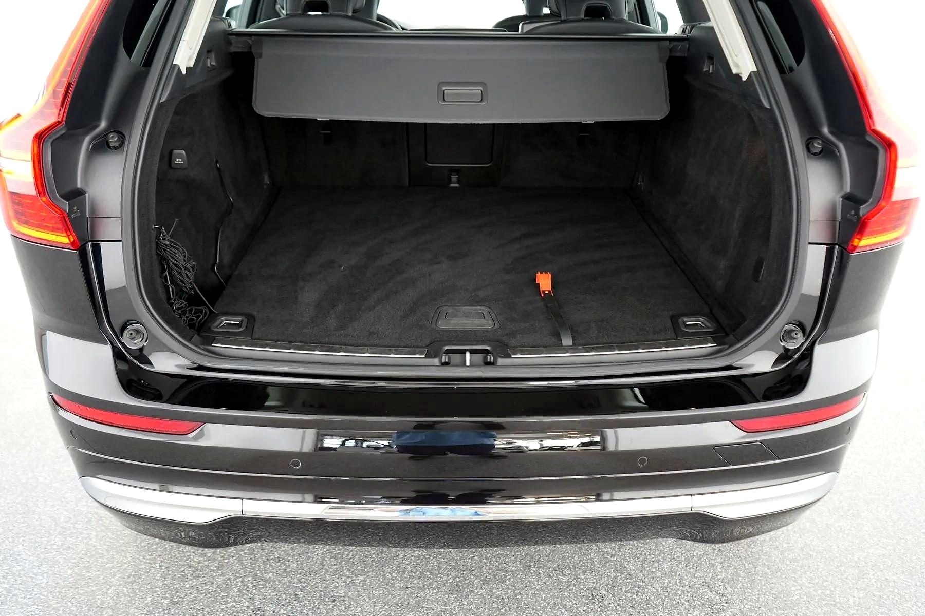 VOLVO XC60 B4 Ultimate — Foto 6